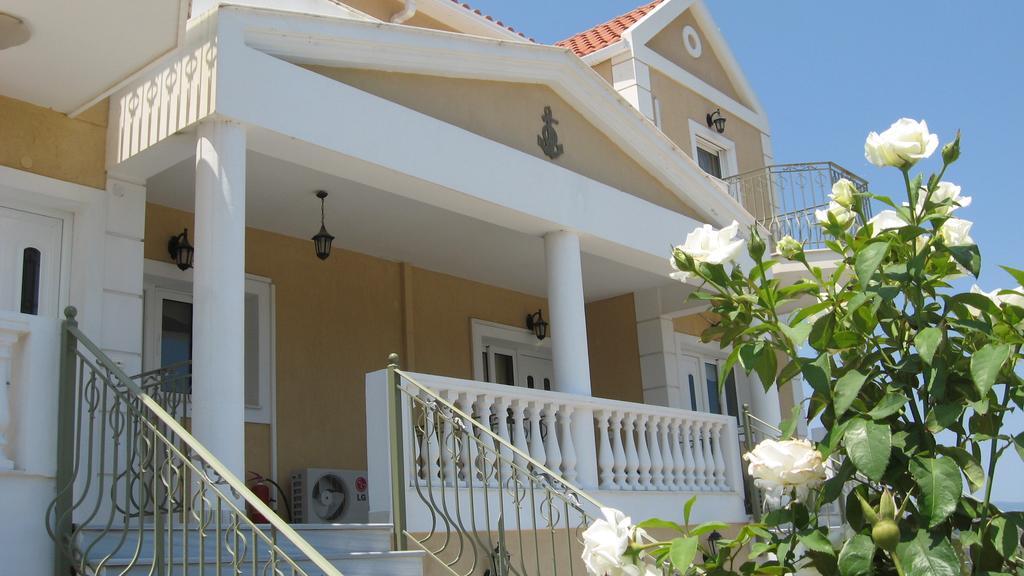 Irini'S Villa Argostoli  Exteriör bild