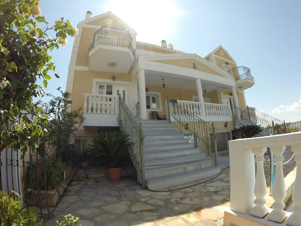 Irini'S Villa Argostoli  Exteriör bild